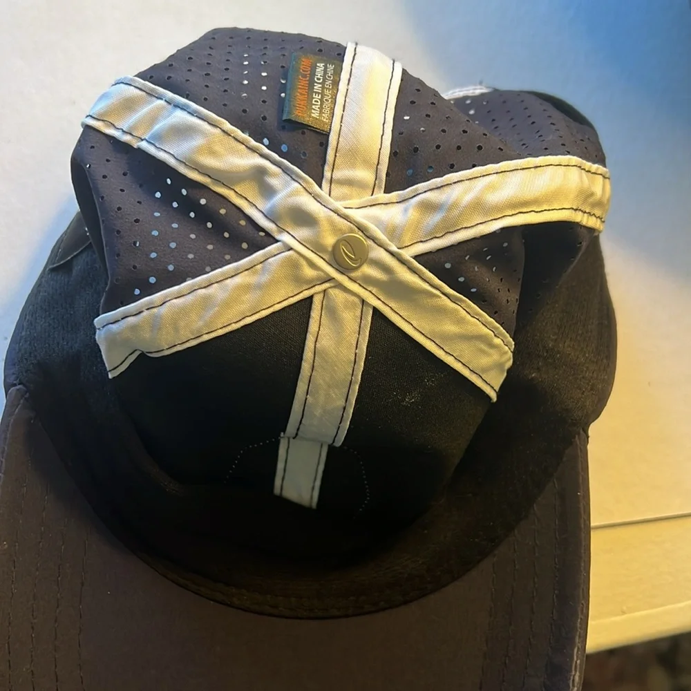 Mauna Lani golf cap/baseball hat